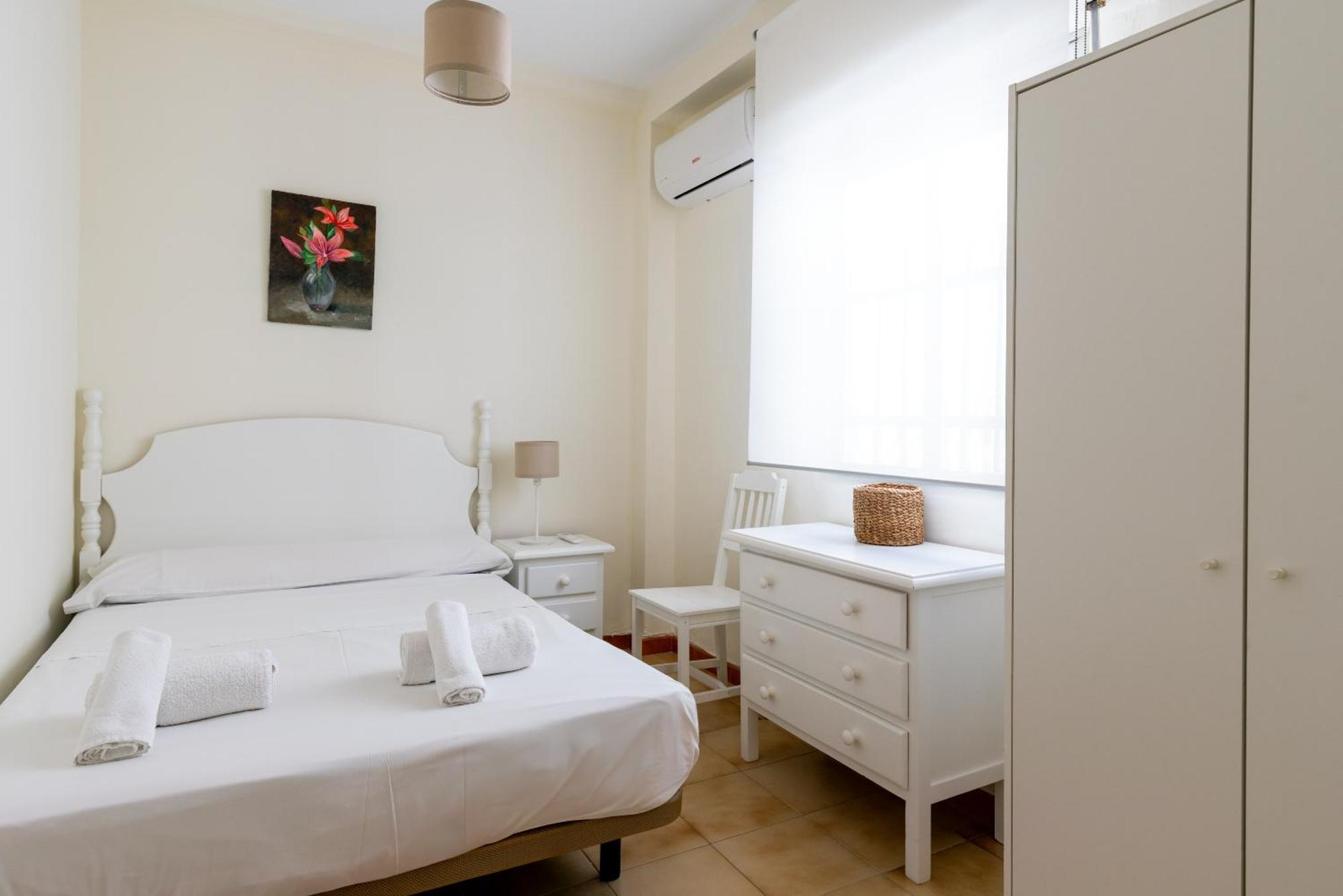 Apartamento Familiar Maria Auxiliadora セビリア エクステリア 写真